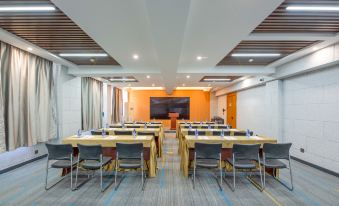James Joyce Coffetel Hotel (Shijiazhuang Jianshe Nandajie Huaizhong Road Subway Station)