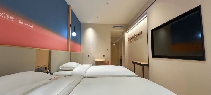 Aksu Huamei Hotel Hotele w: Aksu