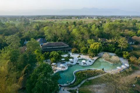 Barahi Jungle Lodge