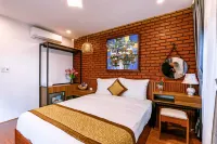 Nana House Homestay