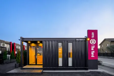 Hotel R9 the Yard Mokakumakura