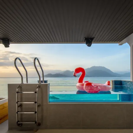 East Coast Sea View Vacation Homestay (Shenzhen Dapeng Suocheng Jiaochangwei Beach Branch)