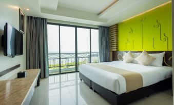 Bay Beach Resort