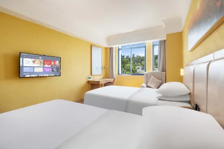 Yihai Hotel Отели рядом с достопримечательностью «Fangshan Scenic Area»