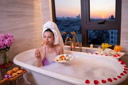 The Oriental Jade Hotel