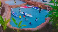 China Pengdong Kunpeng Homestay (Pengdong Scenic Area Branch) - Pools