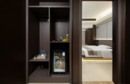 艾特摩高電競飯店（成都339天府熊貓塔紅星橋地鐵站店）