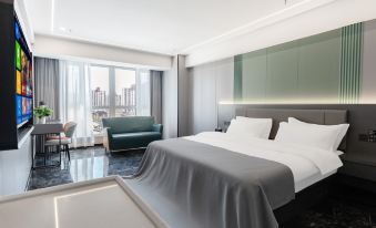 Shihe Ziyunting Hotel New People's Hospital Branch