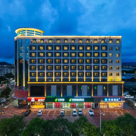 HanTing Hotel (Yangjiang Yangdong Industrial Park Dongfeng Fourth Road)