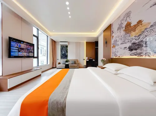 Mile Shengjin Huse Homestay (Huquan Ecological Park) Hotel di Mil