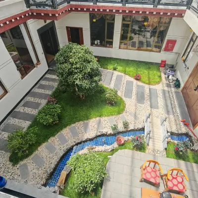 Danyang · Tibetan Courtyard Resort Smart Homestay Hotels near Potatso National Park