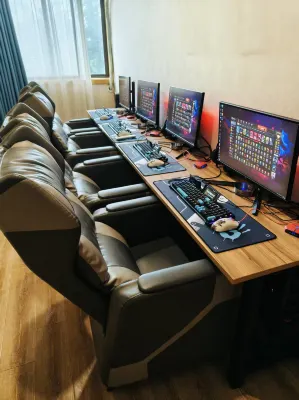 Huainan Frog Gaming Hotel