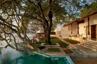 EKHO Lake House - Pool