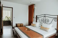 Oceanfront Luxury Villa with Private Pool