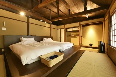 Kuraya Kiyomizugojo Hotels near TŌJI STATION