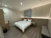 Lianju Apartment - 2-Star