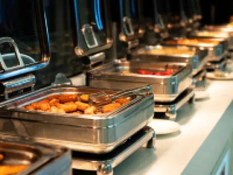 รามาดา พลาซา โดย วินดัม ดอลซัน เยโซ โรงแรมในยอซู