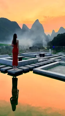 Dream Residence Yangshuo Hot Spring Resort Hotel (Ten Mile Gallery Yulonghe Branch)
