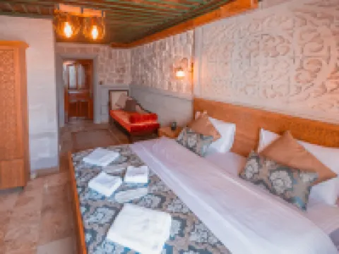 Turbel Cave House โรงแรมในAvanos