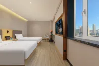 Yiju Hotel Zhongshan Square, Dalian Railway Station