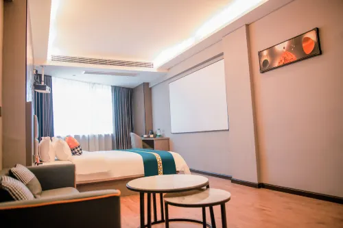 Jialan Yinxiang Hotel
