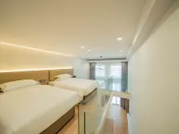 Boton International Apartment (Yangjiang City Government Service Center Yuanyang Lake Park Branch) فنادق في يانغ جيانغ