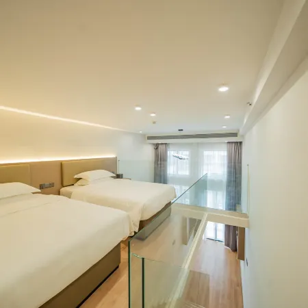 Boton International Apartment (Yangjiang City Government Service Center Yuanyang Lake Park Branch)