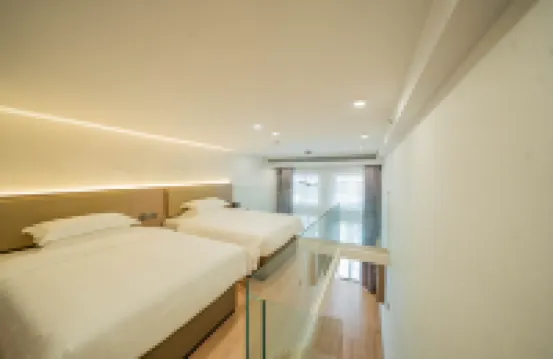 Boton International Apartment (Yangjiang City Government Service Center Yuanyang Lake Park Branch)