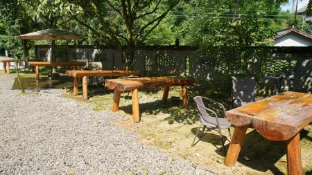 Shengshuitianyou Homestay Отели рядом с достопримечательностью «Qingyin Pavilion»