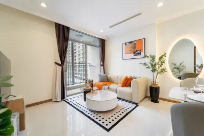 AA Vinhomes Central Park Landmark Luxury Apartment Hotels in Hang Xanh