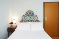 The Galileo Hotel ファエンツァ通り周辺のホテル
