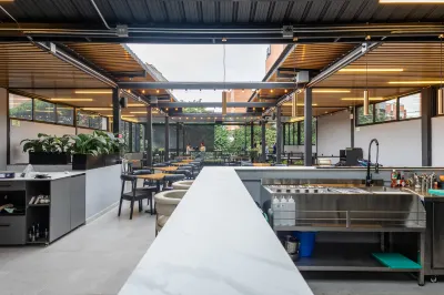 クアンティック ロッジング & ルーフトップ のホテル