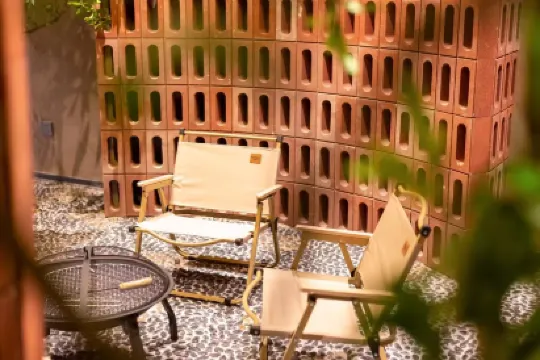 輕享ホテル（広州崗頂地下鉄駅中山三院）