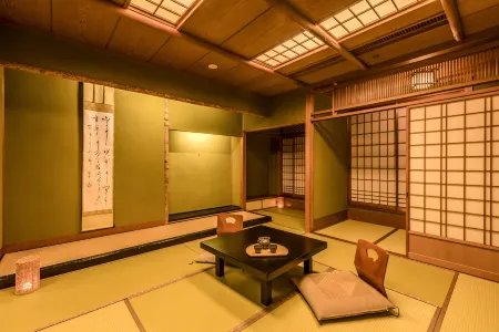 Ooedo Onsen Monogatari Premium Yoshinoya Irokuen(Old:Yukai Resort Premium Yoshinoya Irokuen)