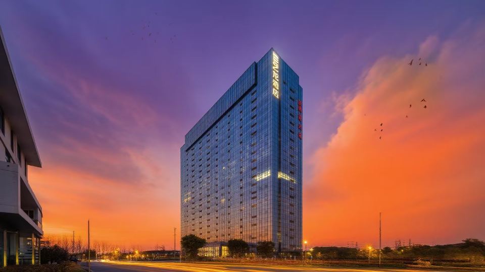 Yilong Hotel (Jingkou District, Zhijiang, Smart Avenue Branch)