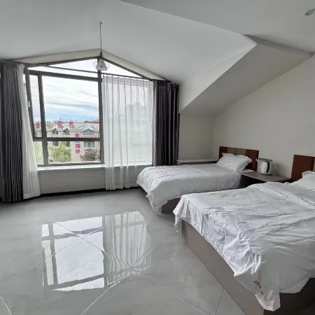Junshang Hotel
