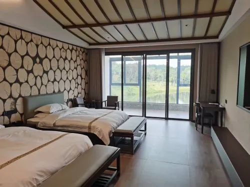 Tianwailaike Inn