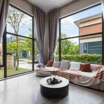Forest City Golf Villa by Avery at Johor 【Home Party+Located in Golf Resort+Free Parking】 Rooms
