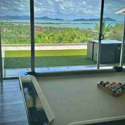 Aroha Seaview Villa In Nature - Private pool Hotel Exterior