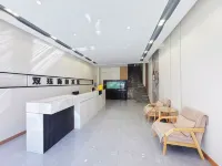 富裕雙珏ビジネスホテル Fuyu Branch， Heilongjiang Radio & Television University周辺のホテル