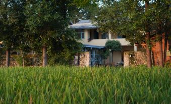 Guanghan Huayue Homestay