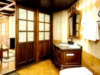 Lin Dian  Homestay (Dali Old City Renmin Road Erhai Store)