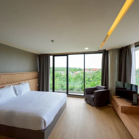 Lalisa Hotel Sadao