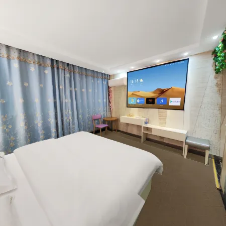 Back Street Esports Hotel
