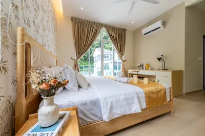 La Ferringhi Villa by ALV Hotels in 