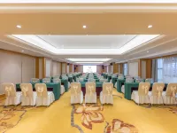 Vienna International Hotel (Guiyang Qingzhen Gaoyuan Mingzhu Junyueguoji) Hotels in Qingzhen