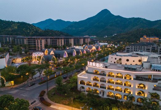 안지 인모 리조트 인테리어