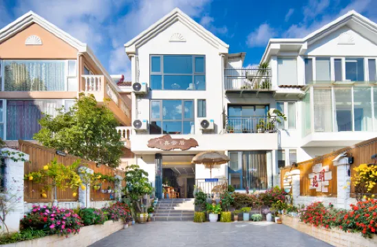 Kunming Xiyunju Inn (Dianchi Haigeng Dam Store)