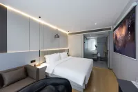 Nine  Cotinents E -storts Hotel - 2-Star
