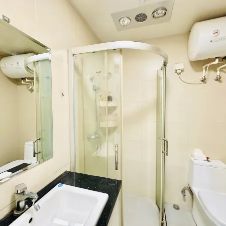 Jijing E-sports Homestay (Anjia Apartment)